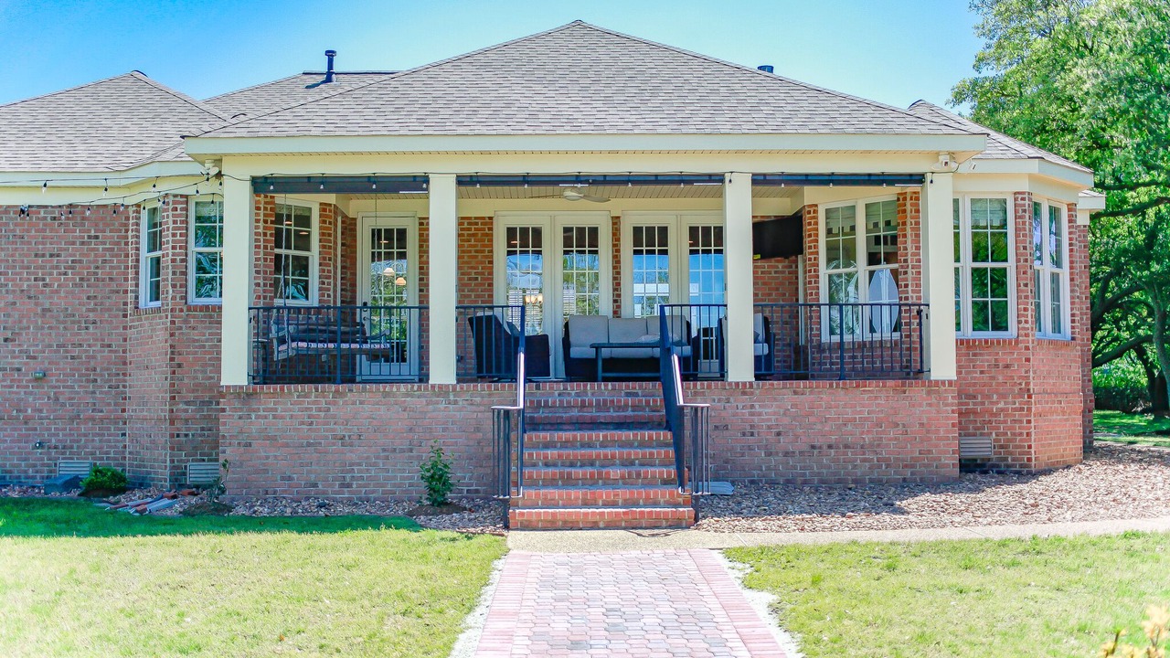 Photo of Outdoor in Hampton