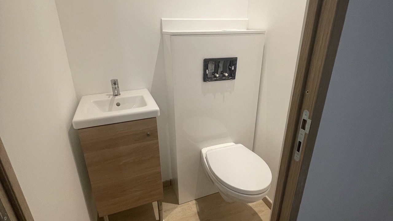 Photo of Bathroom in Menglon