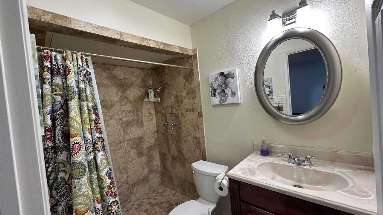 Photo of Bathroom in The Colony