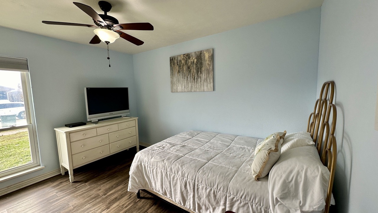 Photo of Bedroom in The Colony