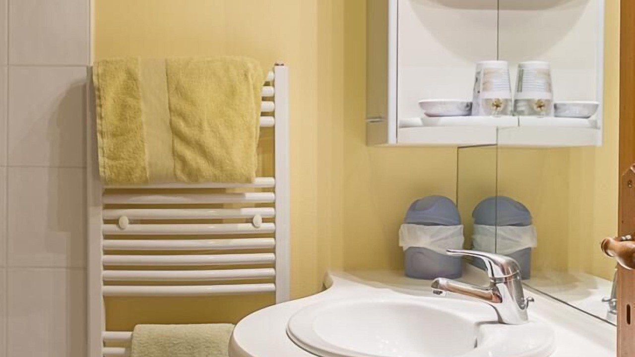 Photo of Bathroom in Yenne