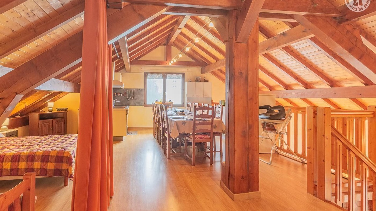 Photo of Bedroom in Yenne