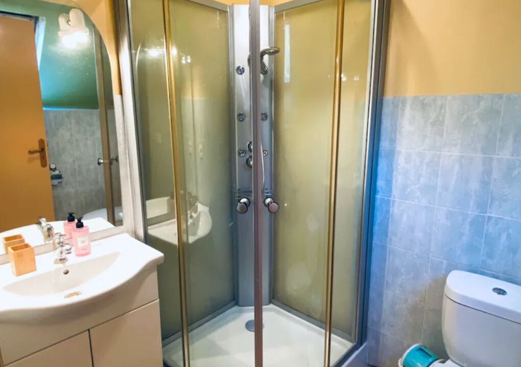Photo of Bathroom in Vieux-Viel