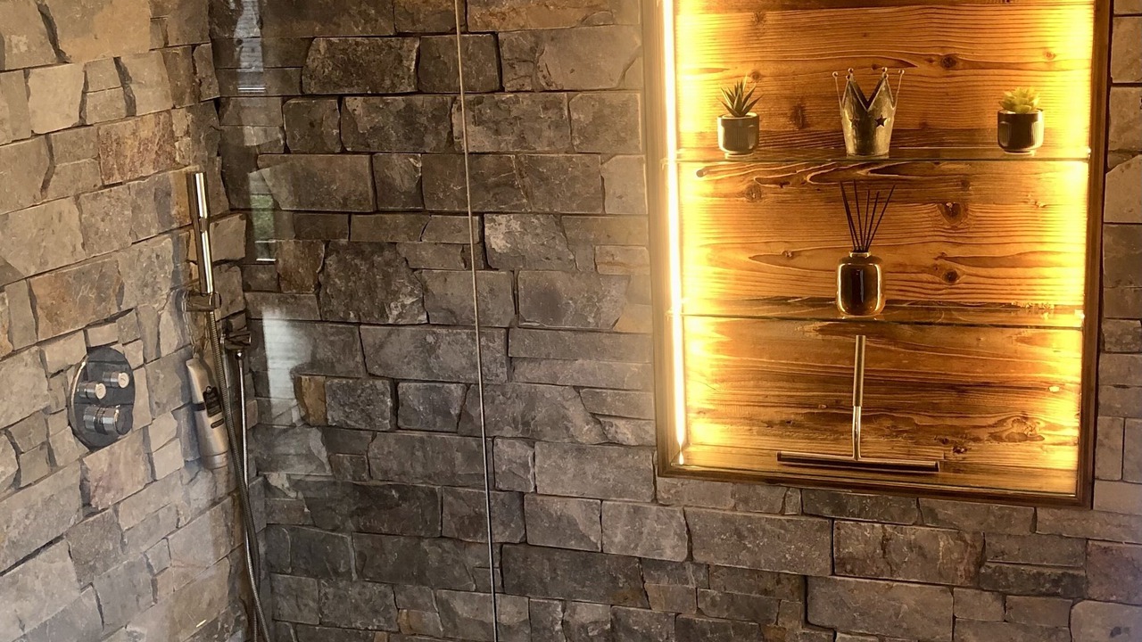 Photo of Bathroom in Erschmatt