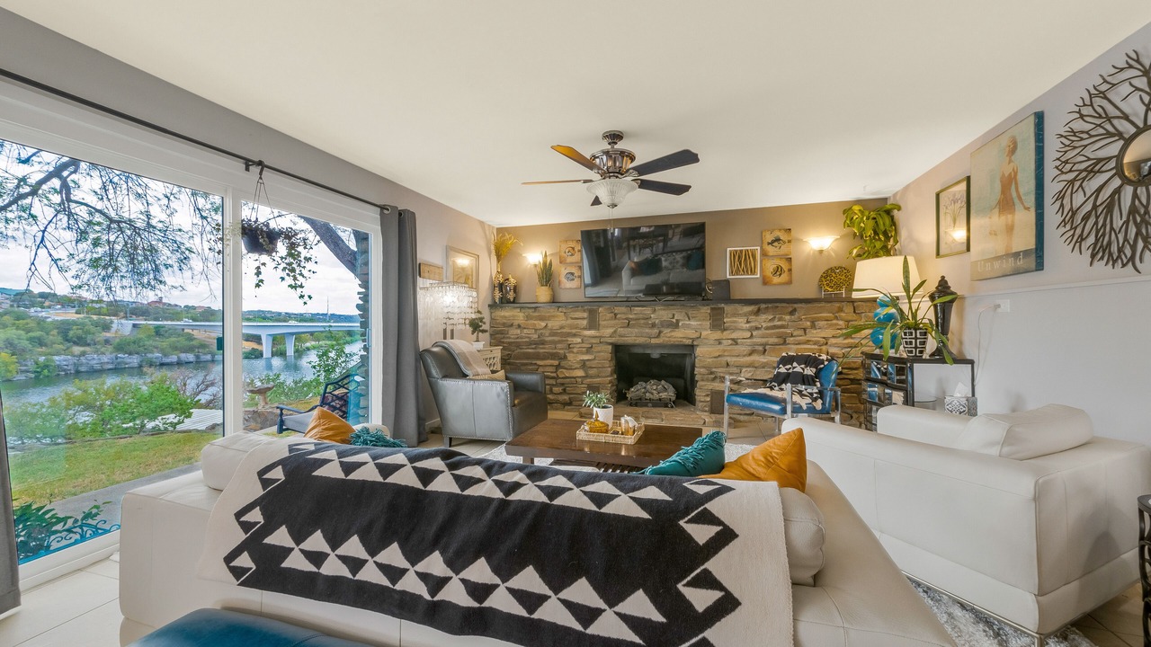Photo of Livingroom in Marble Falls