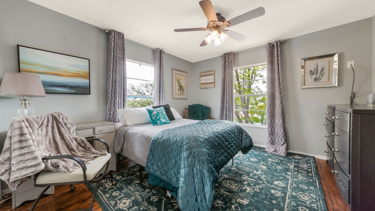 Photo of Bedroom in Marble Falls