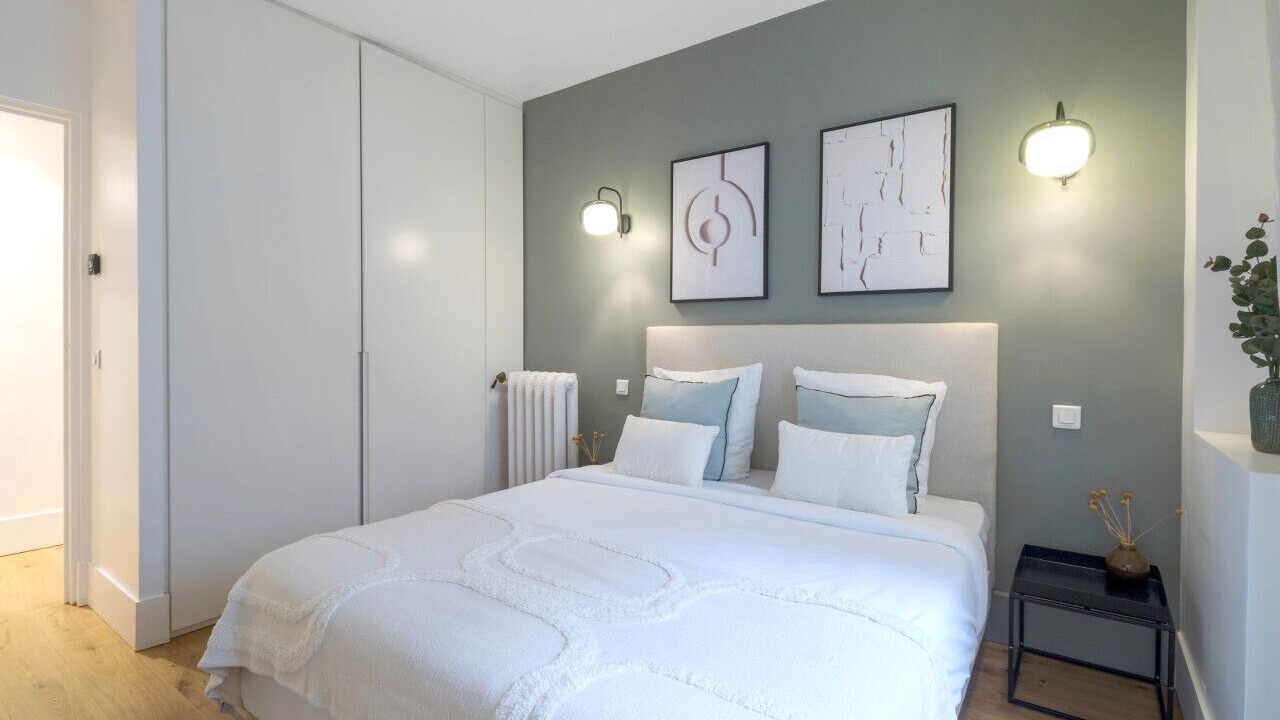 Photo of Bedroom in 8th Arrondissement