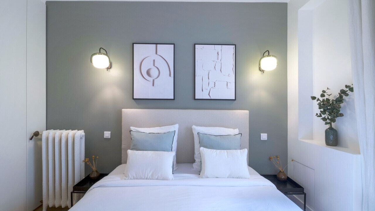 Photo of Bedroom in 8th Arrondissement