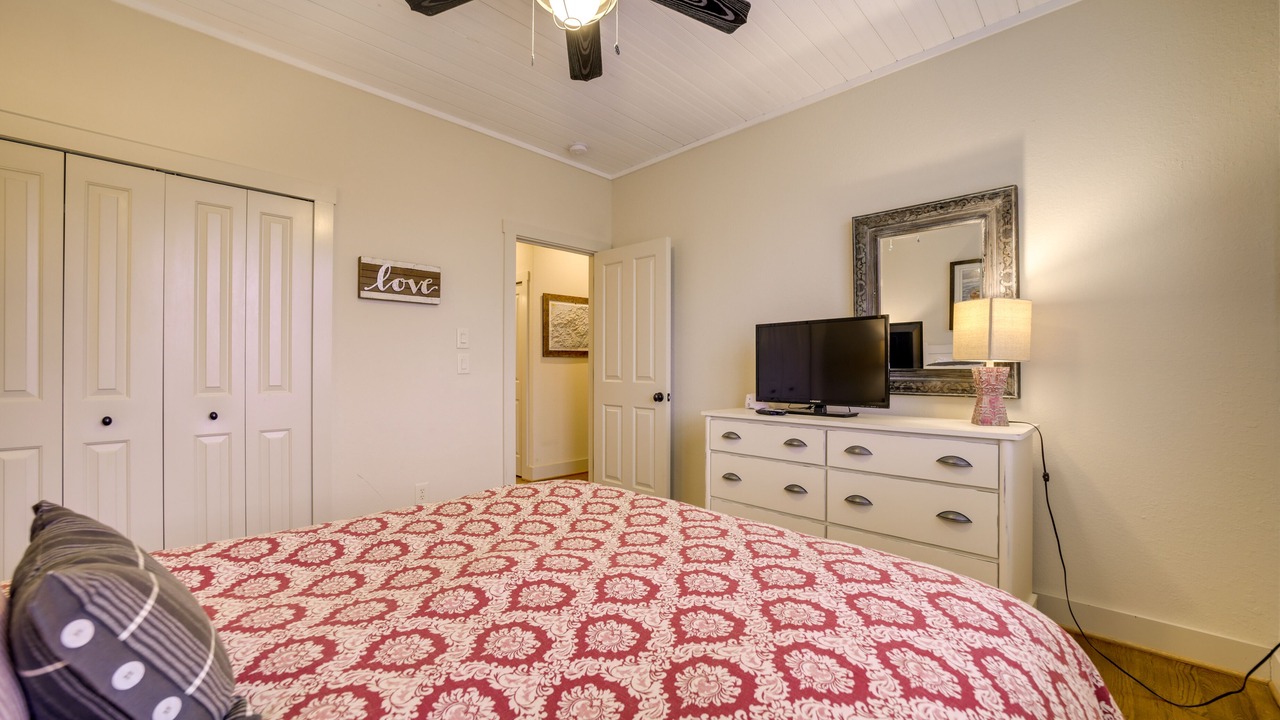 Photo of Bedroom in Bear Lake Reserve