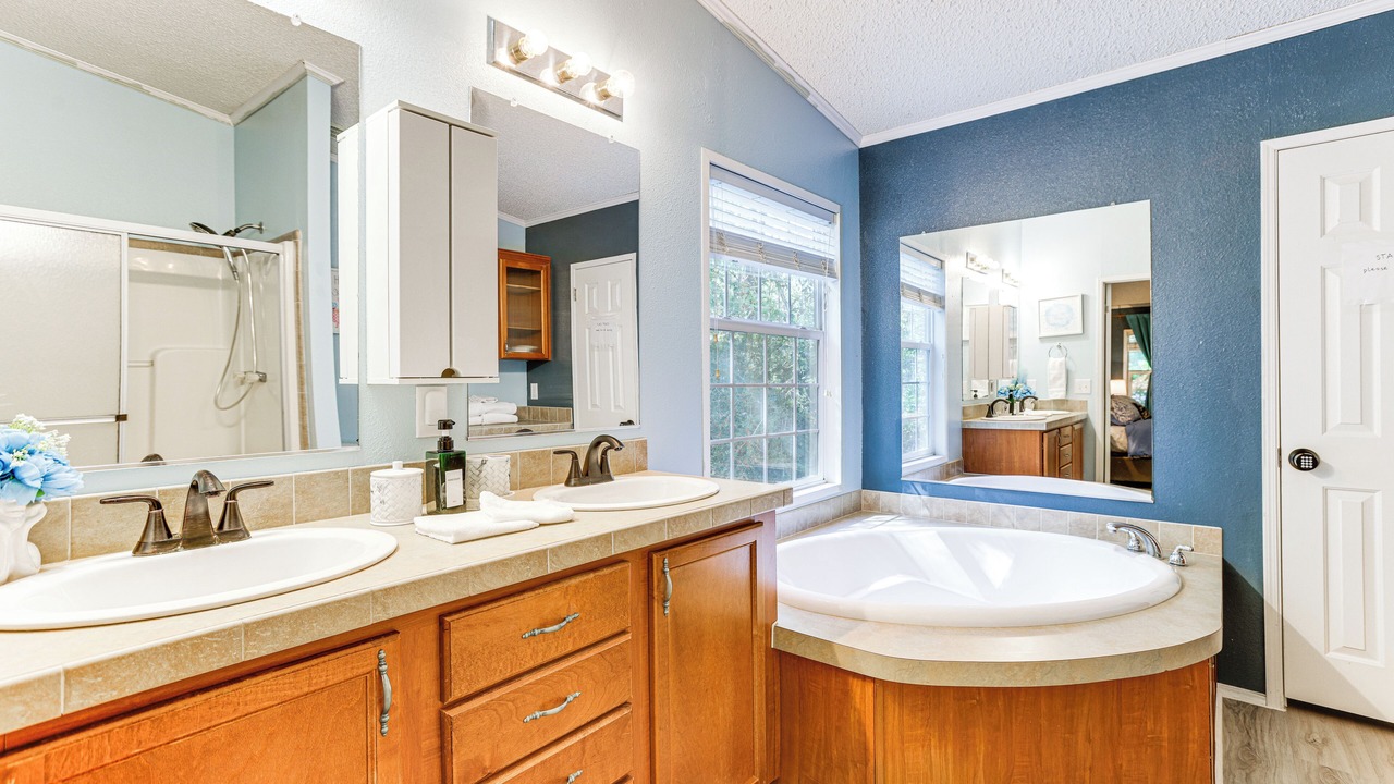 Photo of Bathroom in Oakhurst