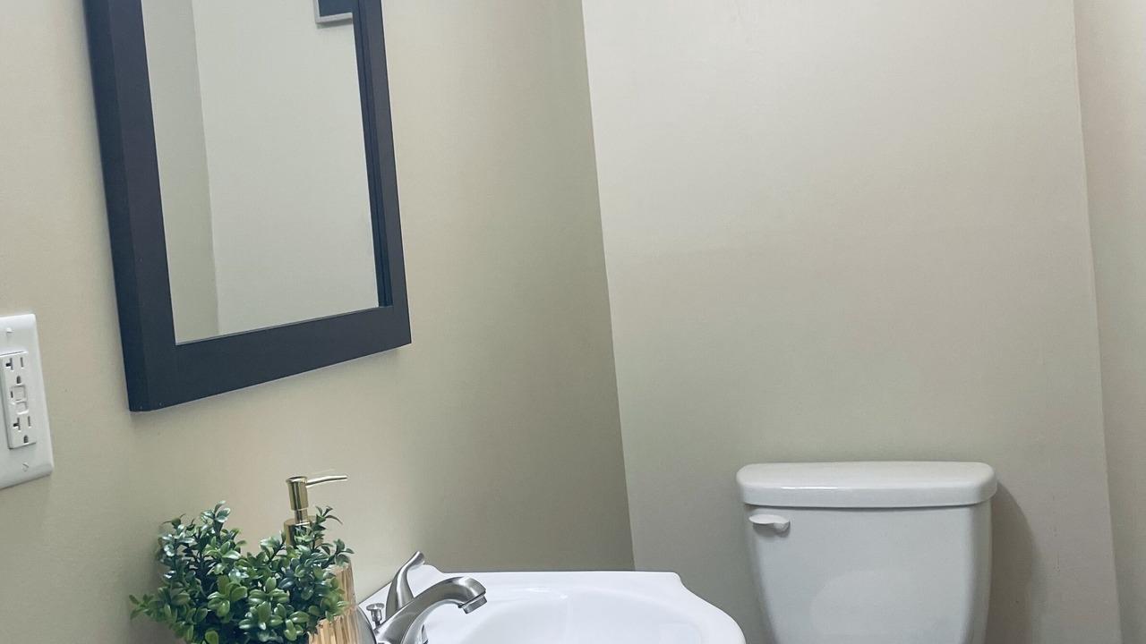 Photo of Bathroom in Stone Mountain