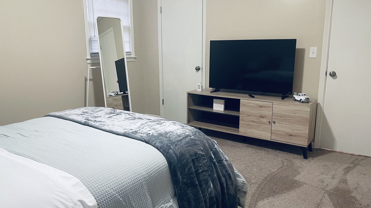 Photo of Bedroom in Stone Mountain