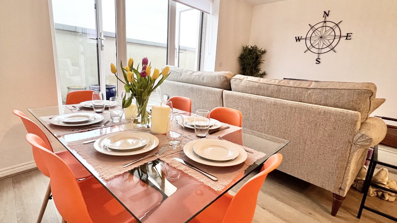 Photo of Livingroom in Borehamwood