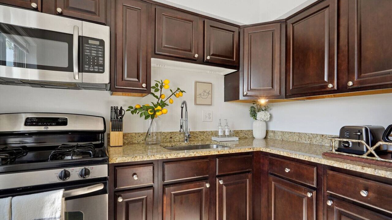 Photo of Kitchen in Aurora Highlands