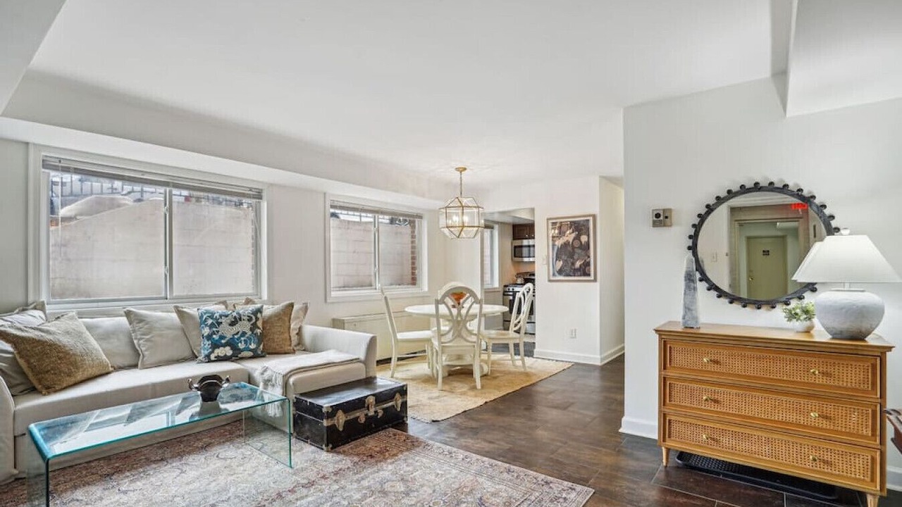 Photo of Livingroom in Aurora Highlands