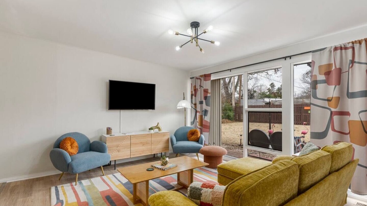 Photo of Livingroom in Tulsa
