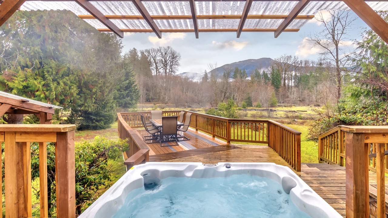 Photo of Others in Randle