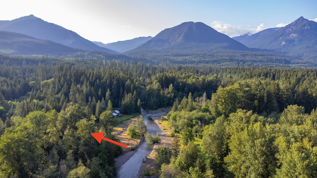 Photo of Others in Randle