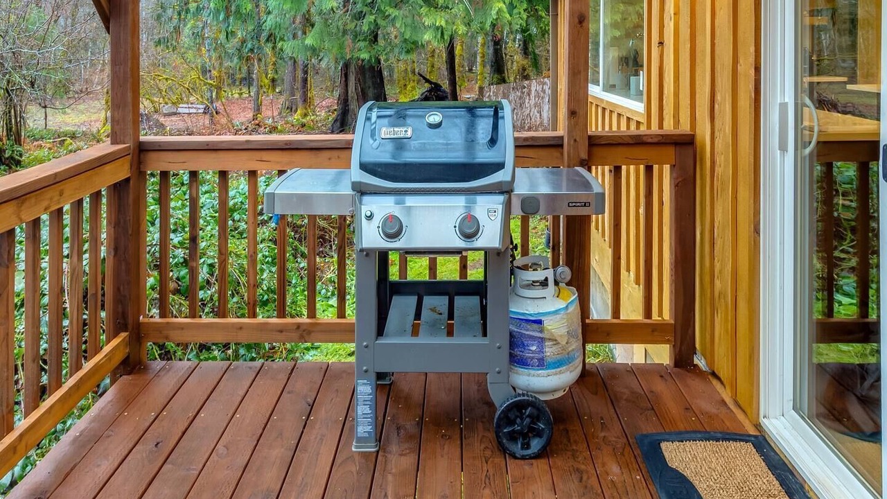 Photo of Others in Randle