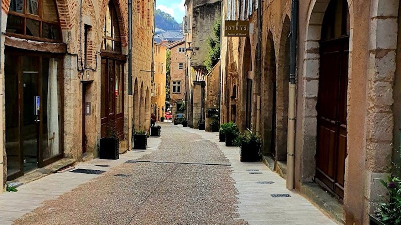 Photo of Others in Montcuq