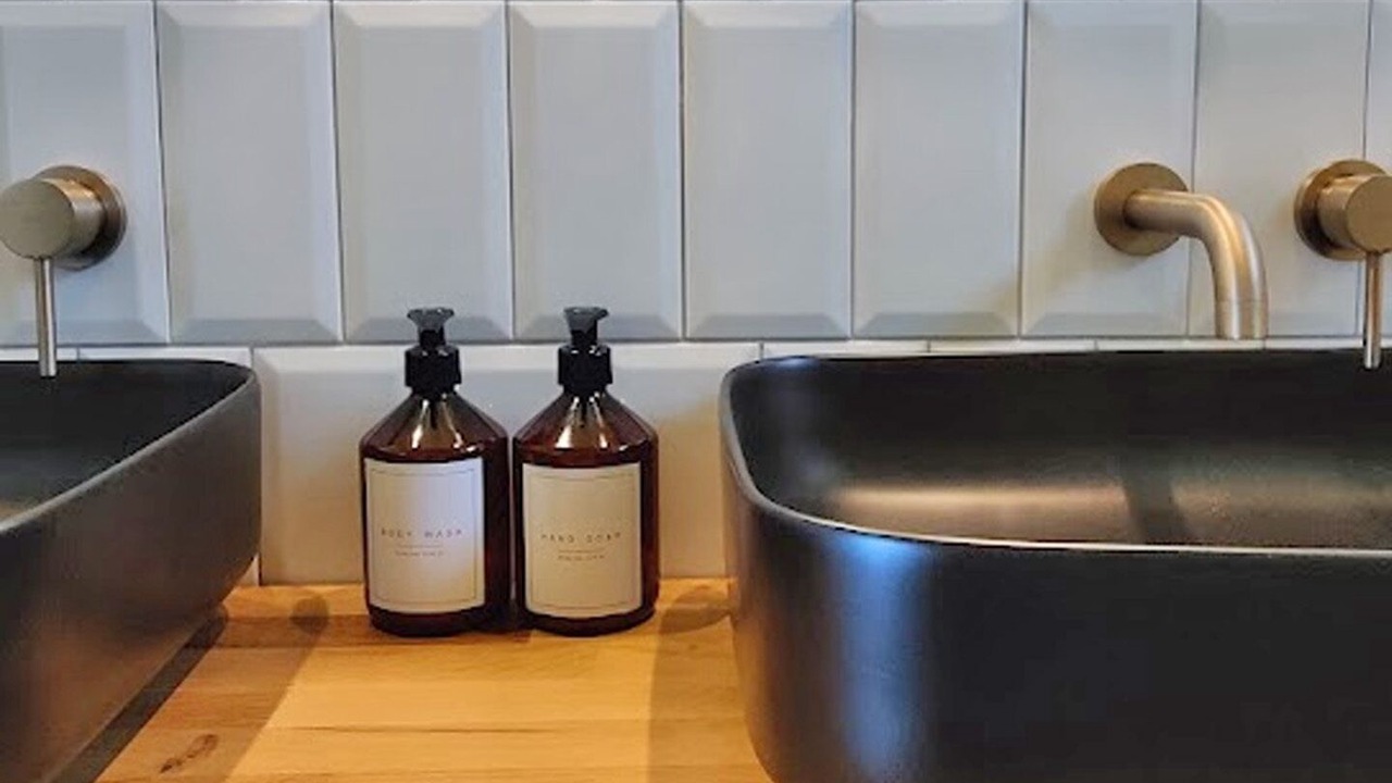 Photo of Bathroom in Montcuq