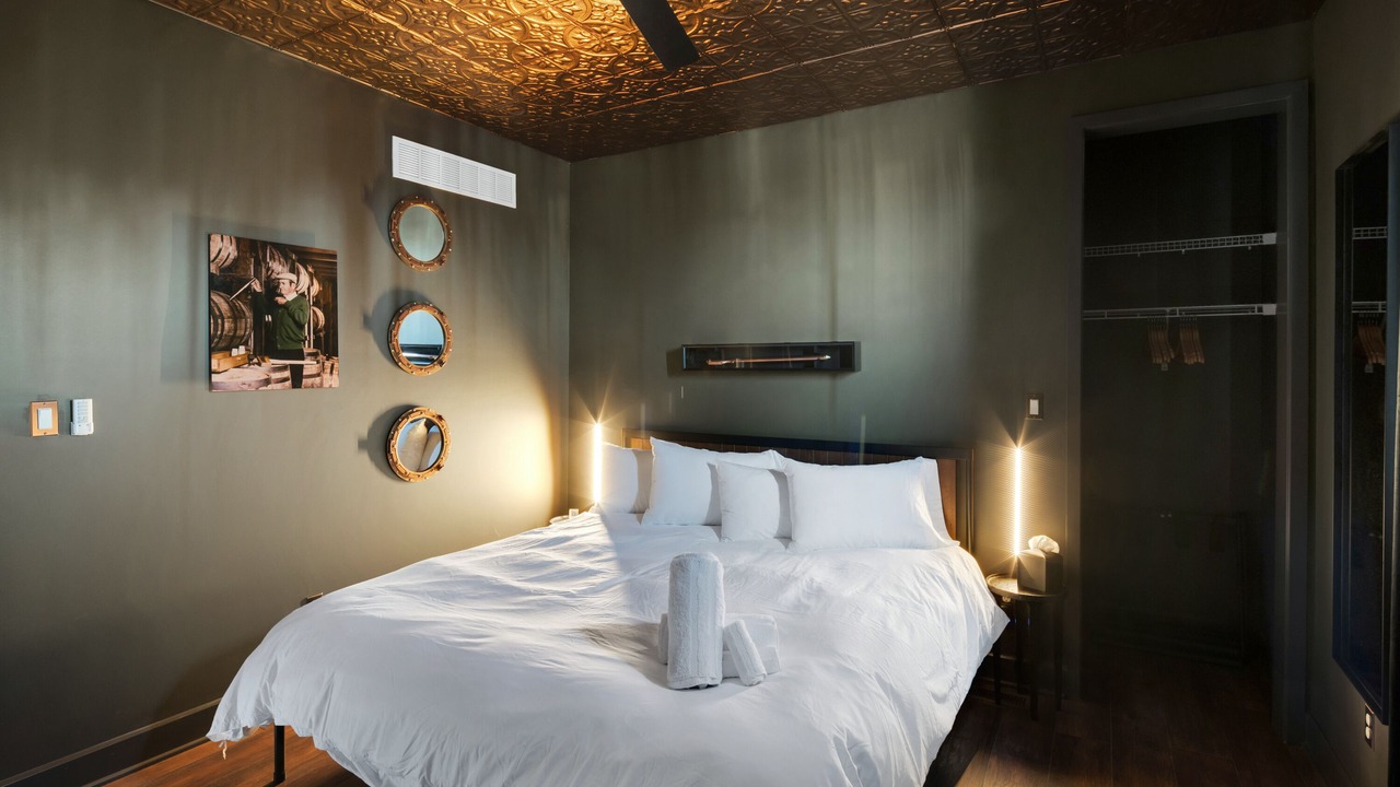 Photo of Bedroom in Downtown Louisville