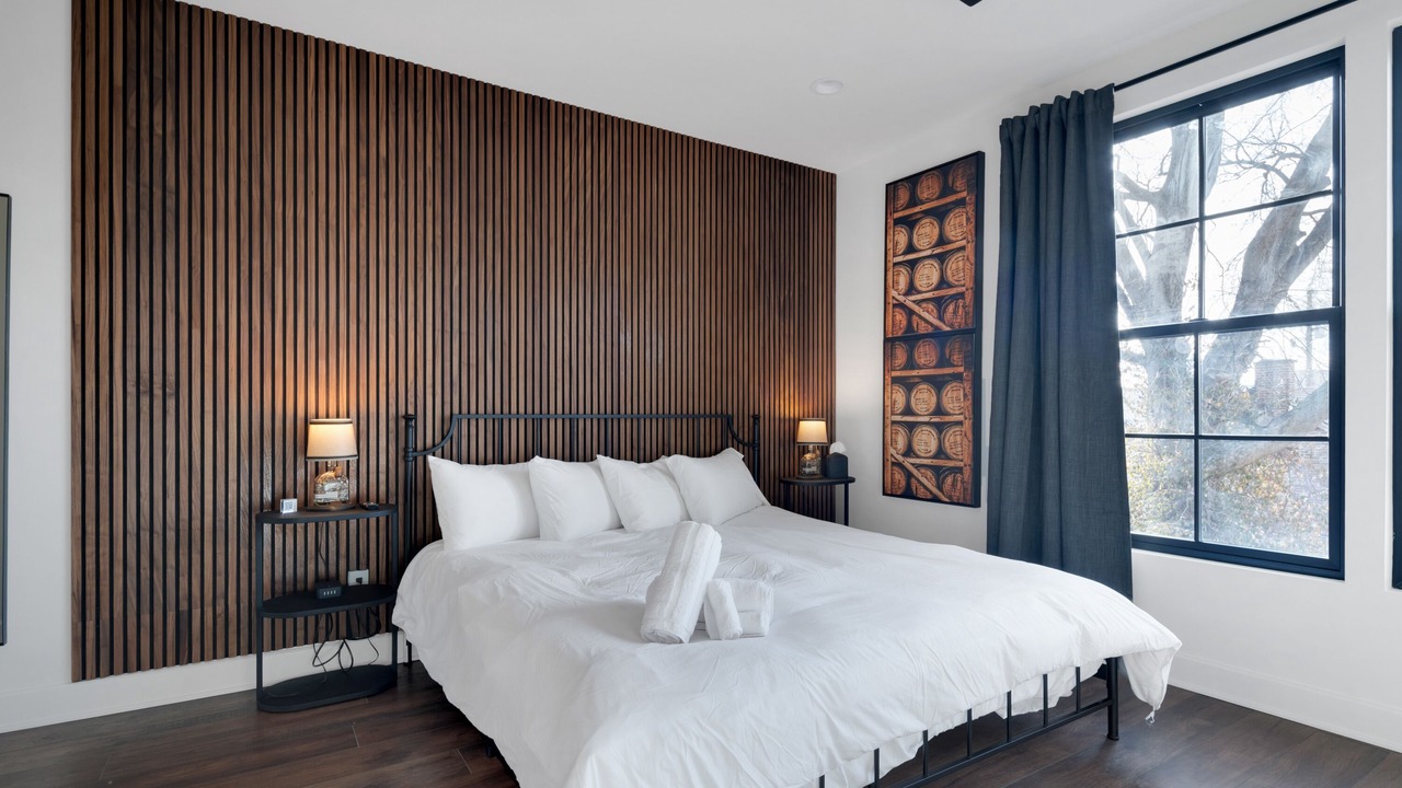 Photo of Bedroom in Downtown Louisville