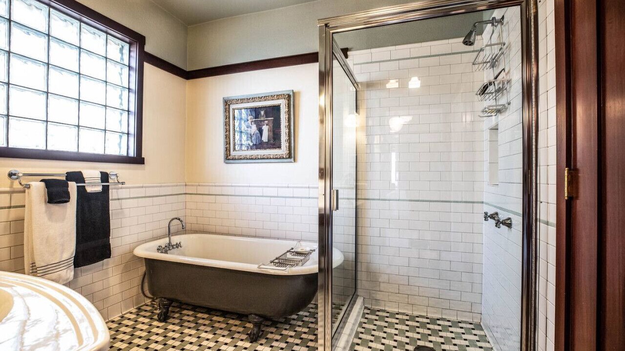 Photo of Bathroom in Downtown Salt Lake City