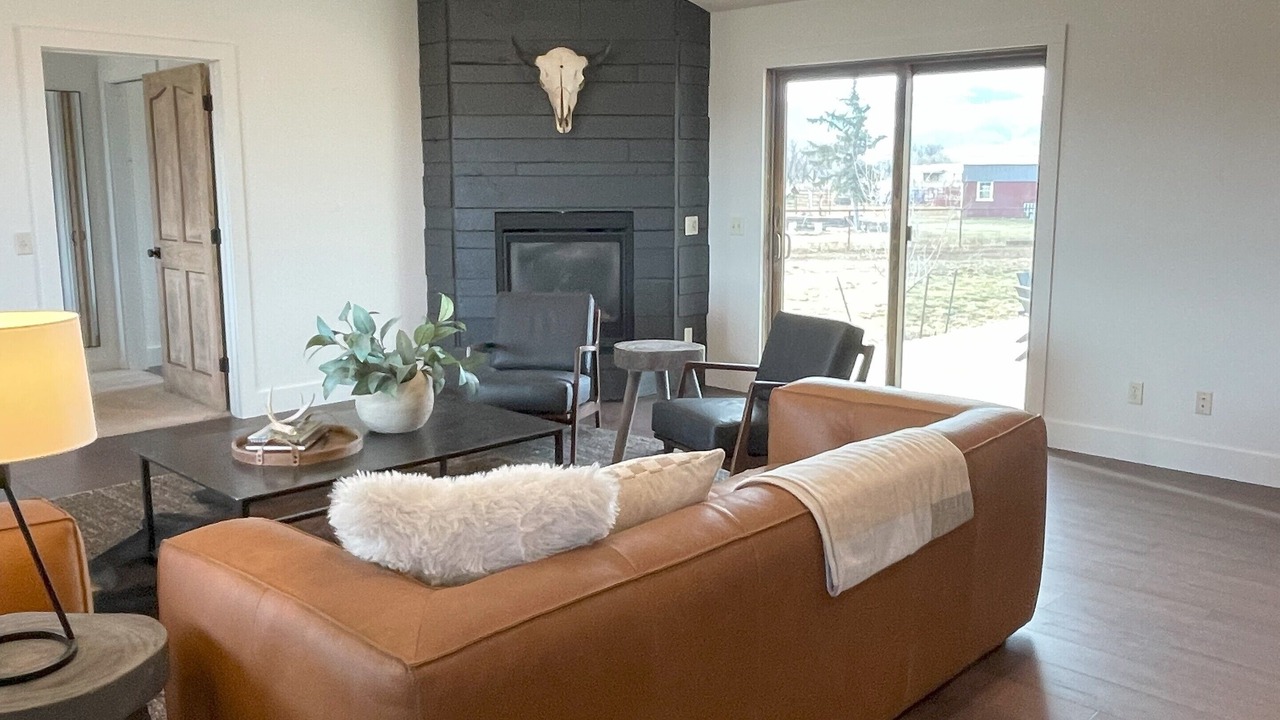 Photo of Livingroom in Sheridan