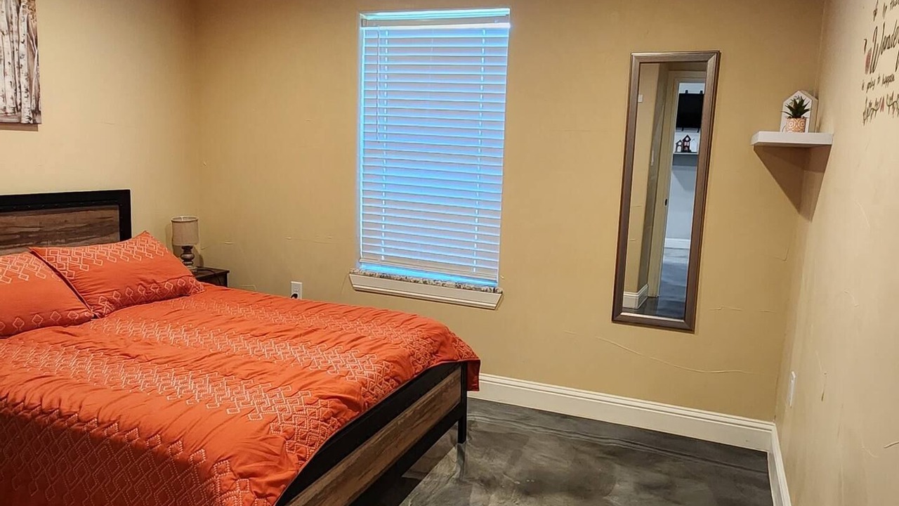 Photo of Bedroom in Lake Worth