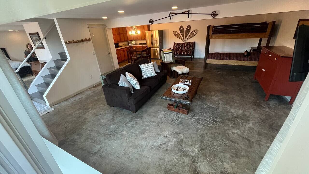 Photo of Livingroom in Ray Brook