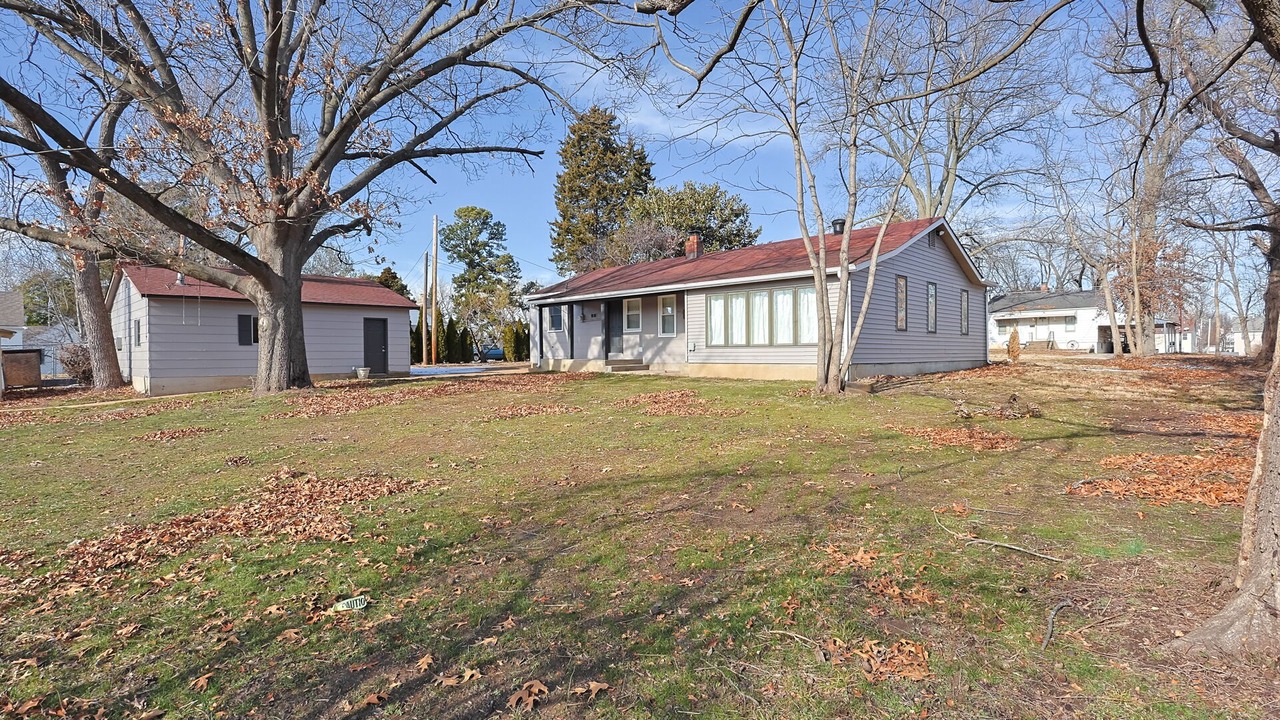 Photo of Outdoor in Airport Township