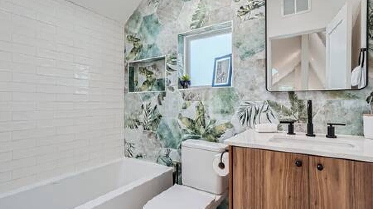 Photo of Bathroom in Chestnut