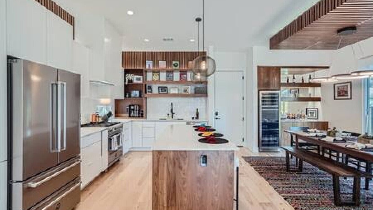 Photo of Kitchen in Chestnut