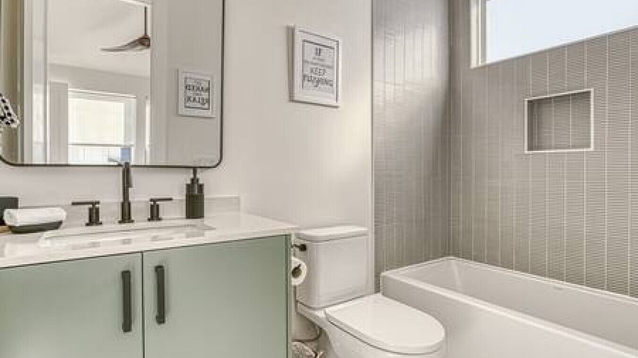 Photo of Bathroom in Chestnut