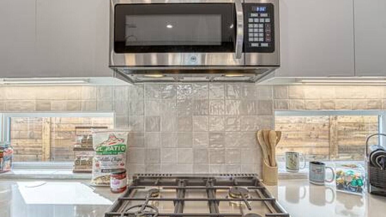 Photo of Kitchen in Chestnut