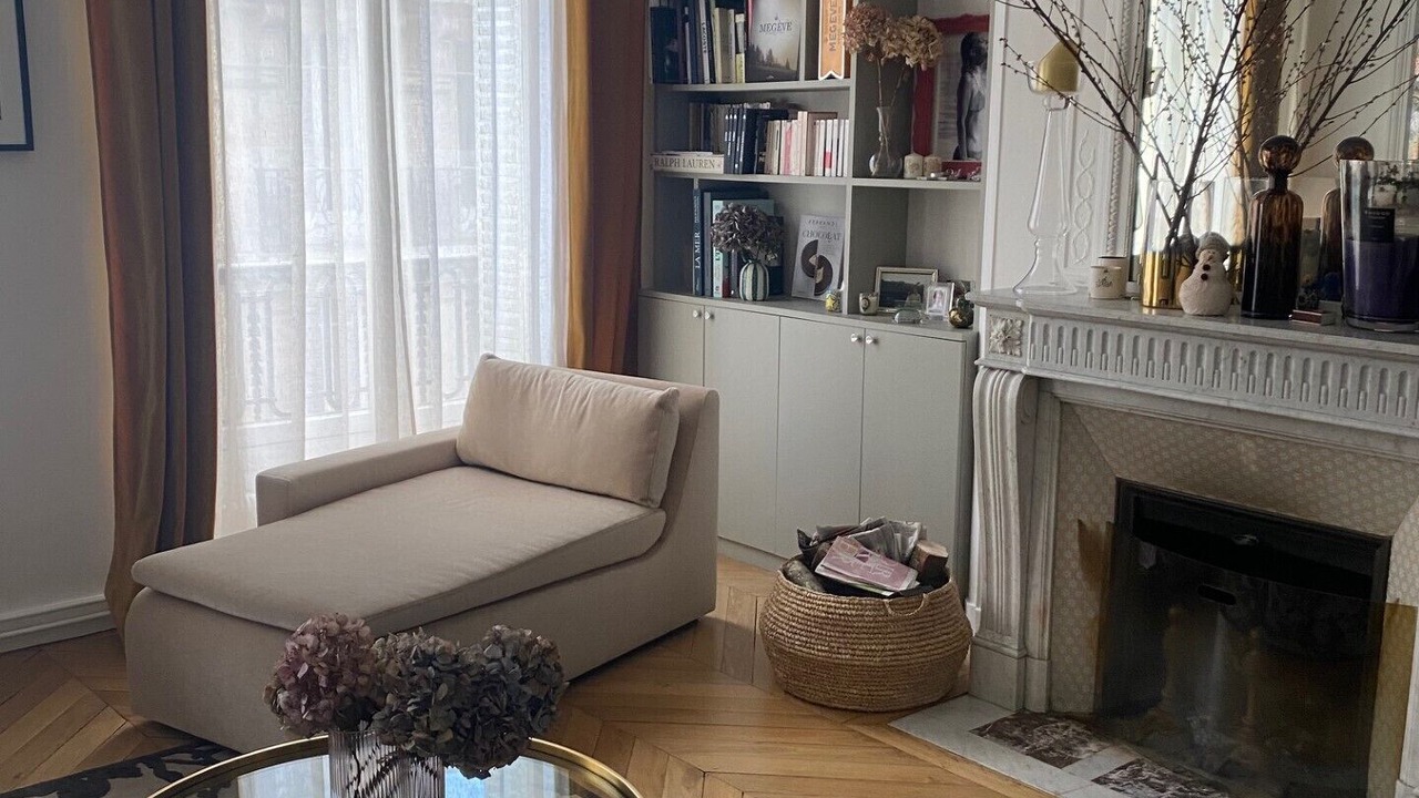 Photo of Livingroom in 17th Arrondissement