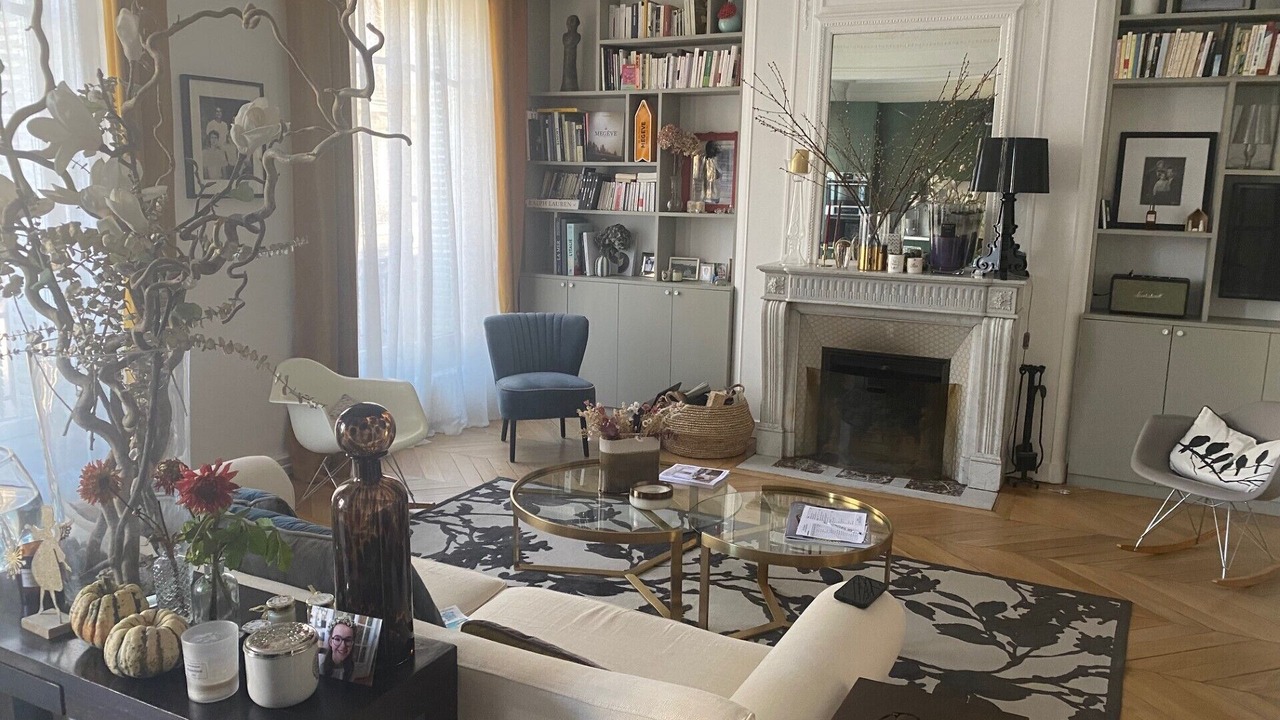 Photo of Livingroom in 17th Arrondissement