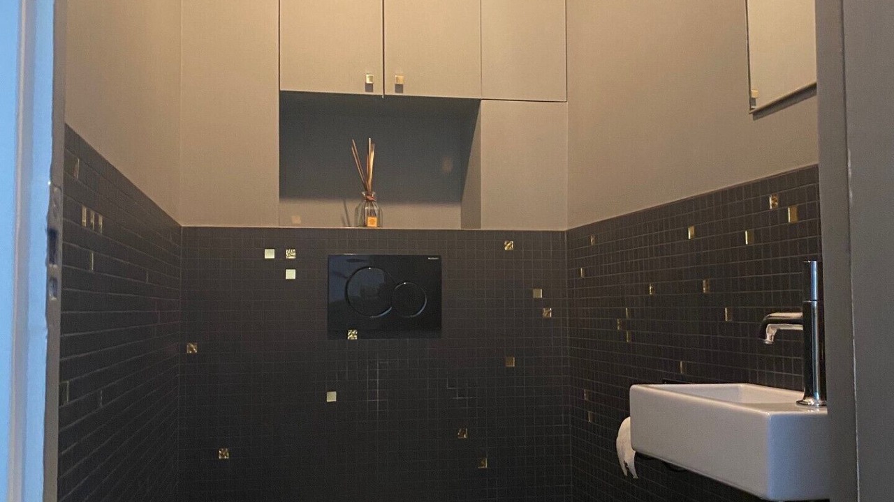 Photo of Bathroom in 17th Arrondissement