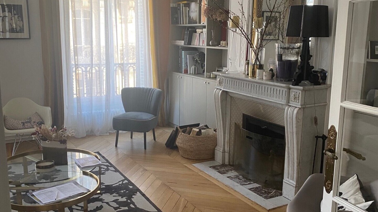 Photo of Livingroom in 17th Arrondissement