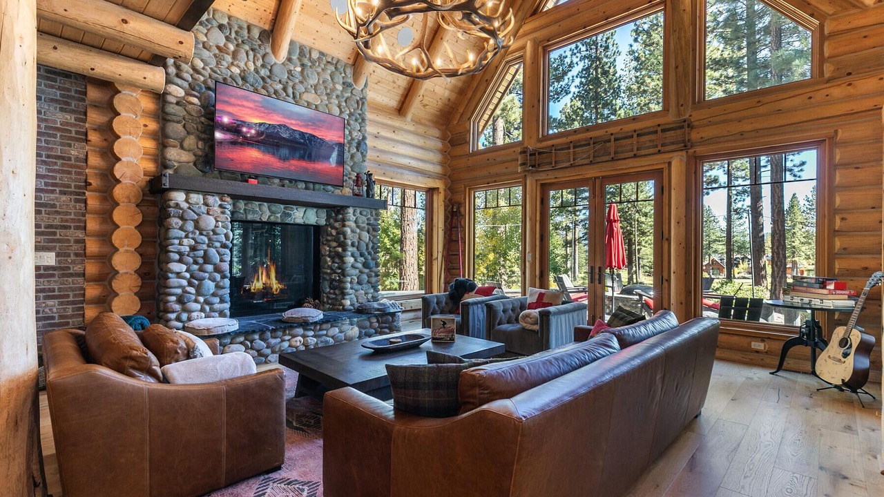 Photo of Livingroom in Ponderosa Palisades