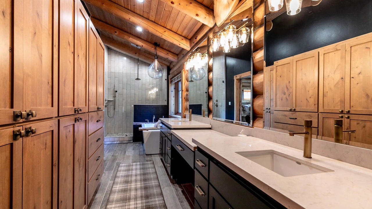 Photo of Bathroom in Ponderosa Palisades