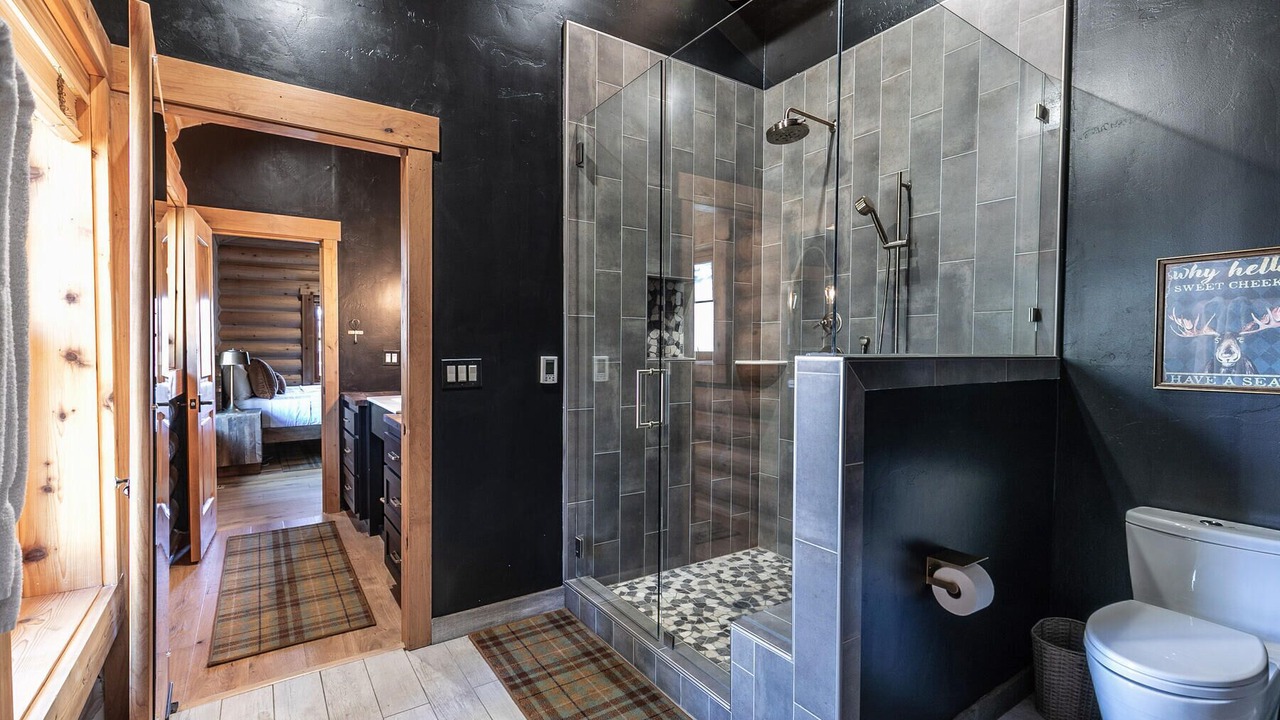 Photo of Bathroom in Ponderosa Palisades
