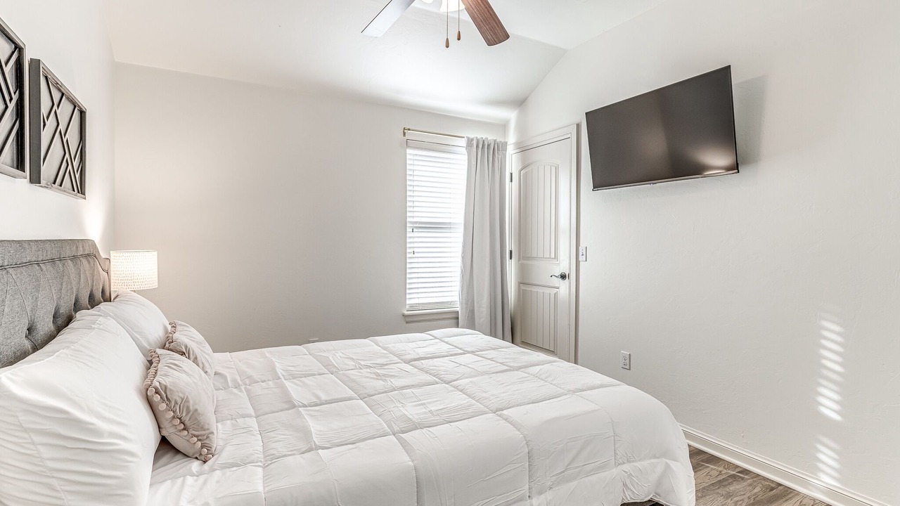 Photo of Bedroom in South Oklahoma City