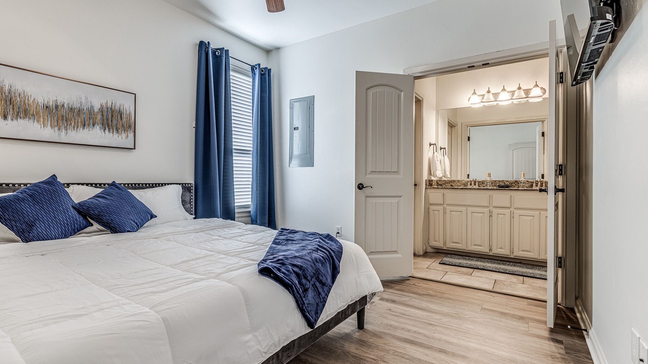Photo of Bedroom in South Oklahoma City