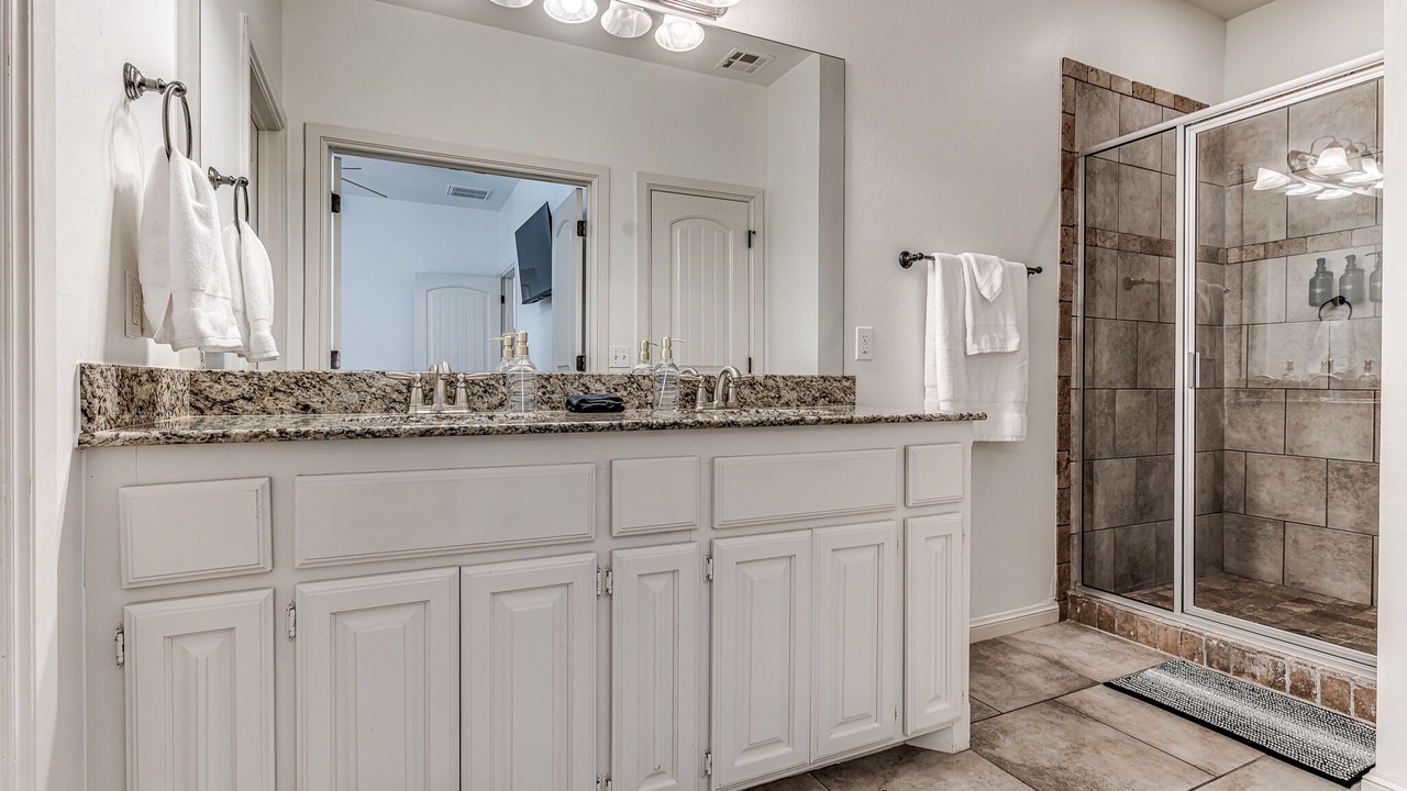 Photo of Bathroom in South Oklahoma City