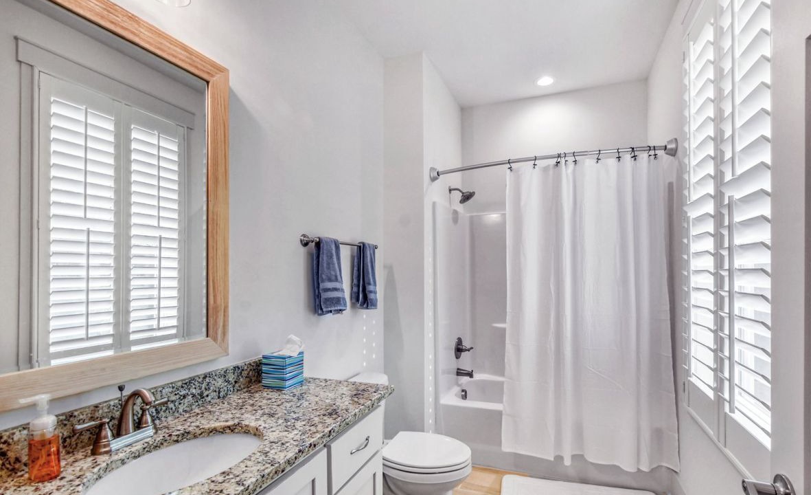 Photo of Bathroom in Jekyll Island