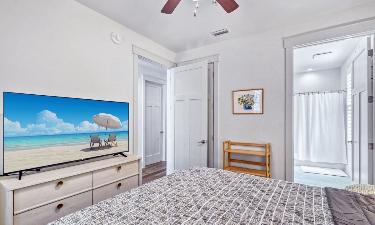 Photo of Bedroom in Jekyll Island