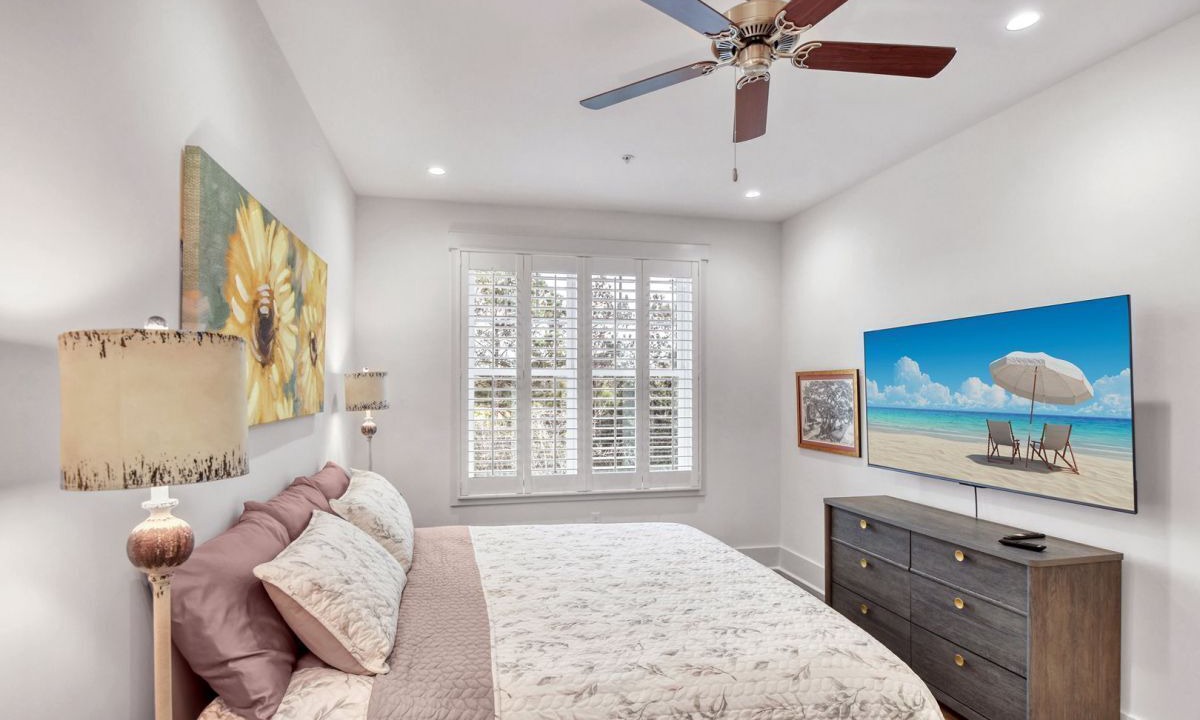 Photo of Bedroom in Jekyll Island