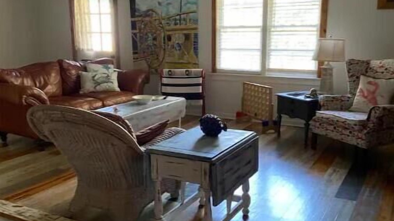 Photo of Livingroom in Savannah